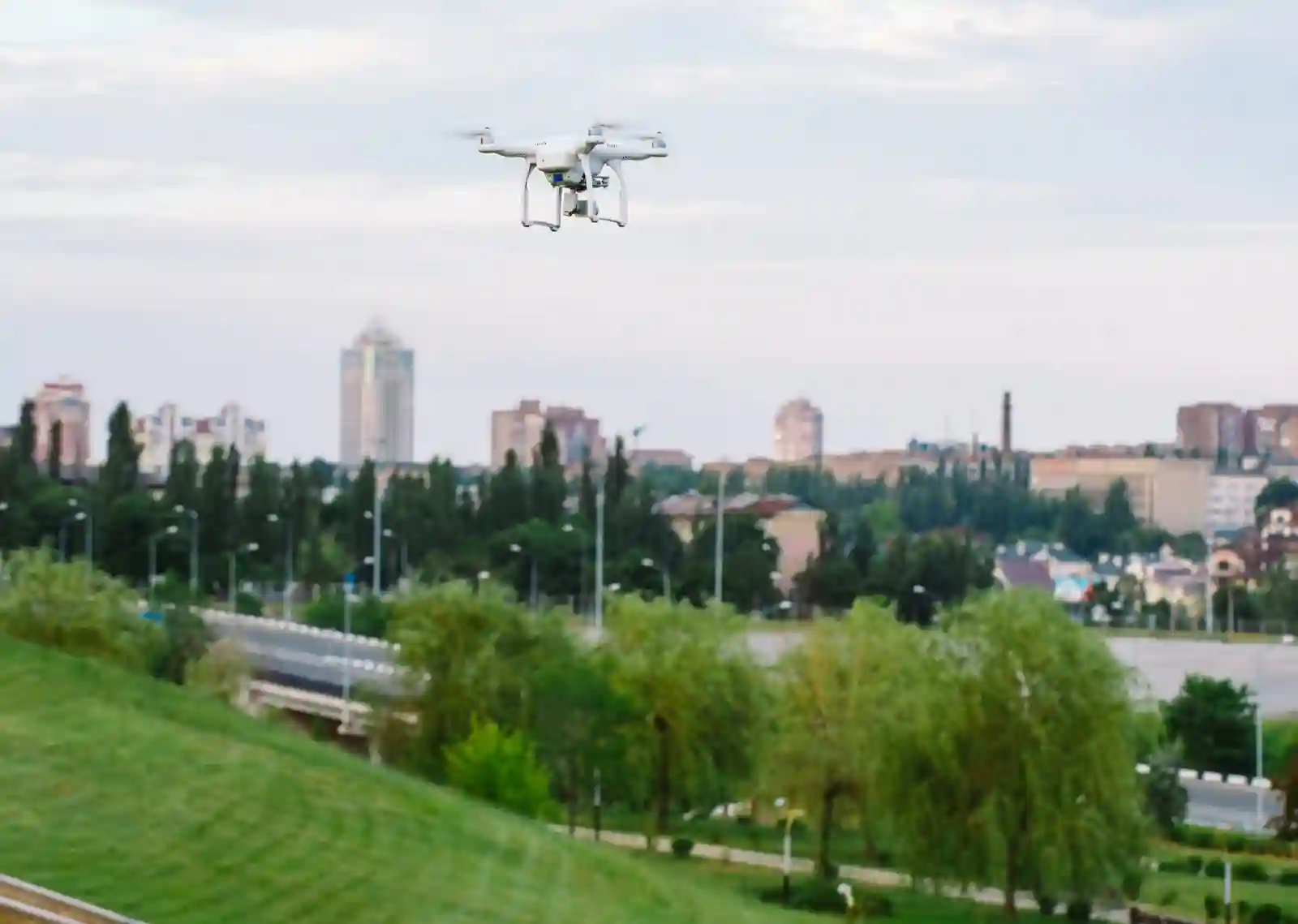 Nouveautés technologiques 2025 : drones et IA au service de la dératisation